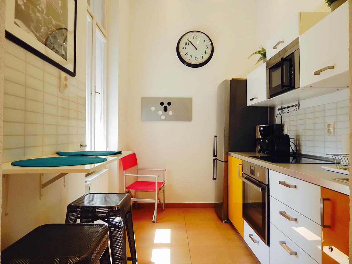 Hello Downtown Apartment - Broadway Boedapest Buitenkant foto